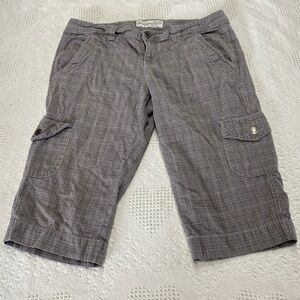 🍓Y2K Aeropostale Plaid Bermuda Shorts (7/8)
